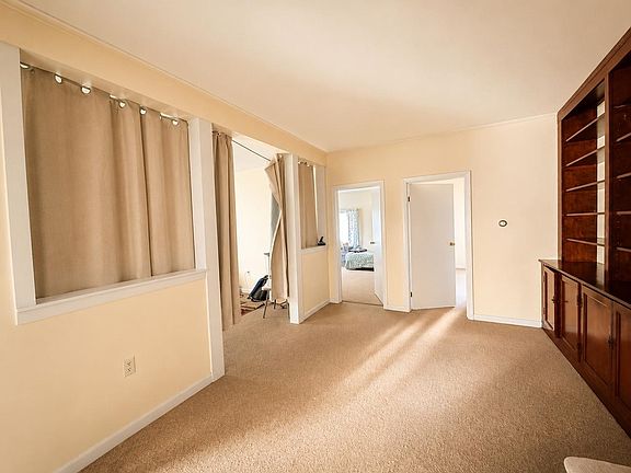 4th image of 37 Upper Welden Street