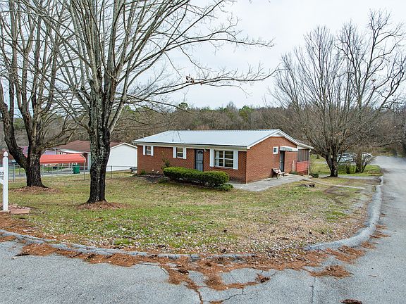 2nd image of 733 Union Ave