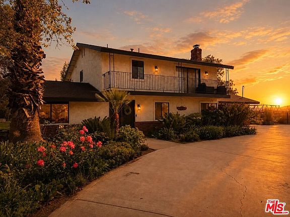 3rd image of 31383 Overcrest Dr