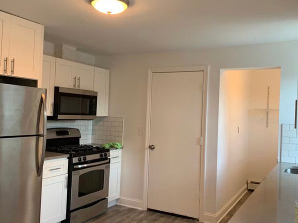 181 Grove St #2