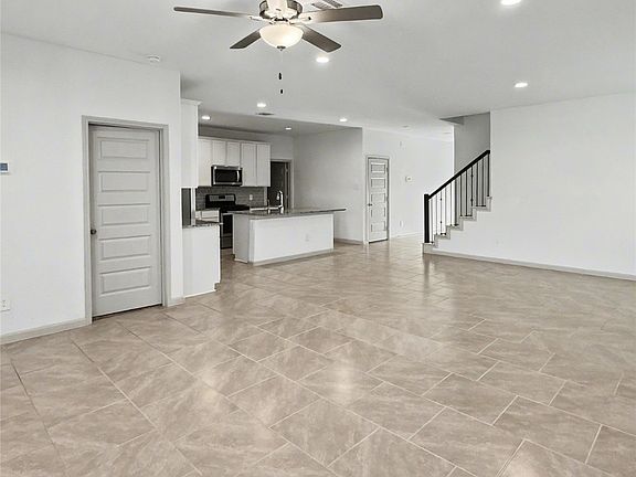 3rd image of 1514 Westland Ct #1514