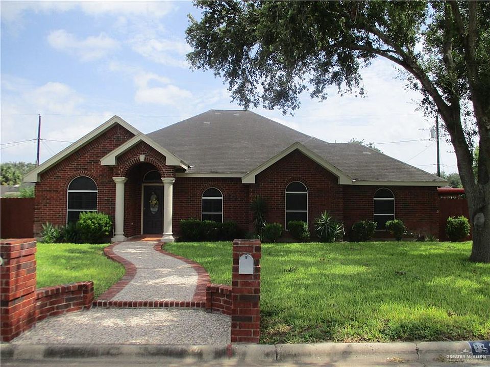1st image of 224 Las Palmas Dr