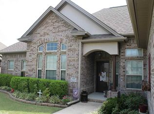 1108 Creekstone Cv, Searcy, AR 72143
