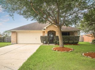 239 River Basin Ln, Dickinson, TX 77539