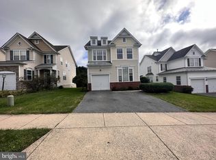 105 New Market Ct, Catonsville, MD 21228
