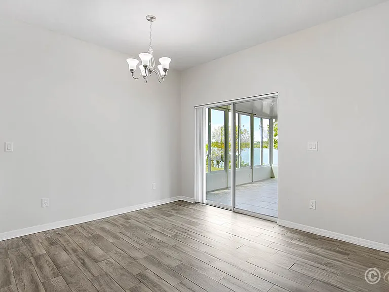 8614 Turnstone Shore Ln — Photo 12