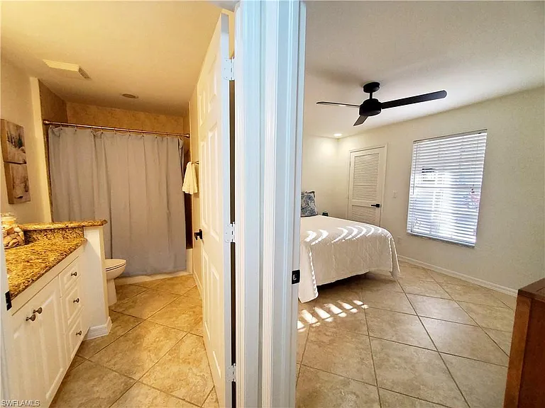 992 Marblehead Dr — Photo 35