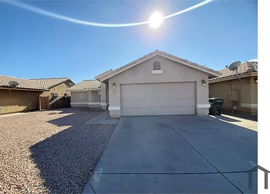 1413 W Villa Rita Dr — Photo 1