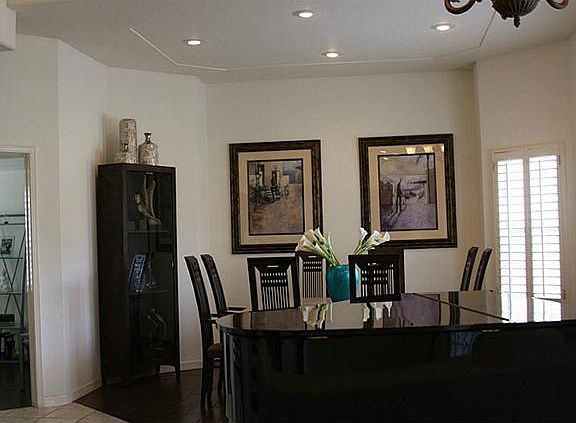 3rd image of 1104 Calle Parque Dr