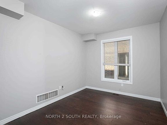 5th image of 80 Robb Thompson Rd