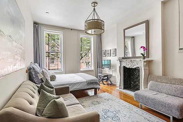 1st image of 354 W 12th St APT 2A