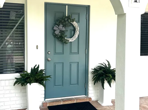 631 Linnet Cir, Delray Beach, FL 33444