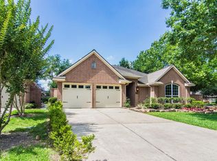 2619 S Strathford Ln, Kingwood, TX 77345