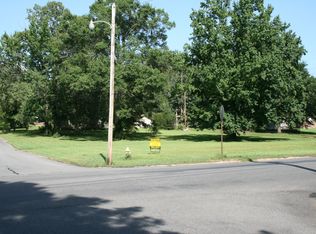 S Missouri St, Crossett, AR 71635