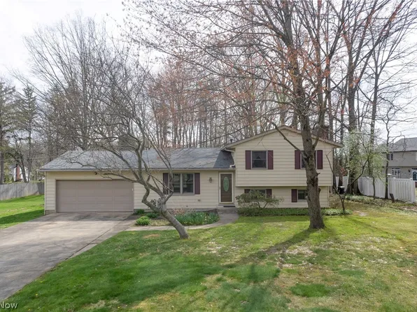 251 S Hametown Rd, Akron, OH 44321