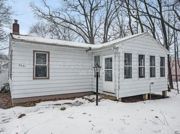 2021 Academy St, Kalamazoo, MI 49006