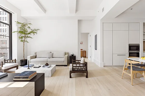 Rented by Compass | media 19