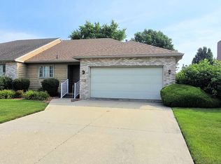 1136 Meadows Walk Dr, Bourbonnais, IL 60914