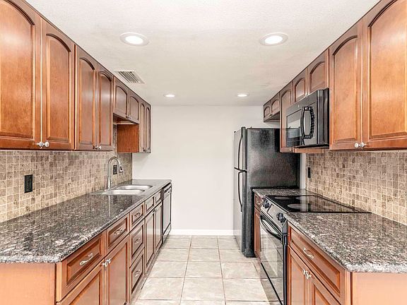 2nd image of 1239 N 84th Pl
