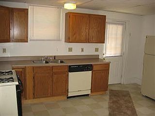 2nd image of 5764 Lantana Ave