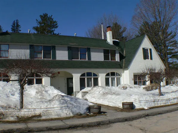 25 Spring Street #3, Bethel, ME 04217