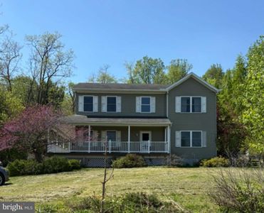 5 W Greenhouse Rd, Dillsburg, PA, 17019