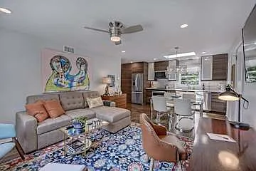 510 Queens Rd #100