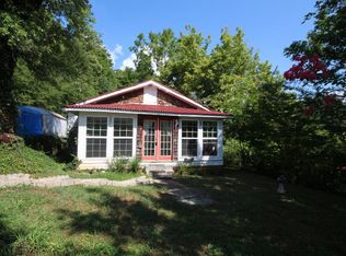 451 Dalton St, Ellijay, GA 30540