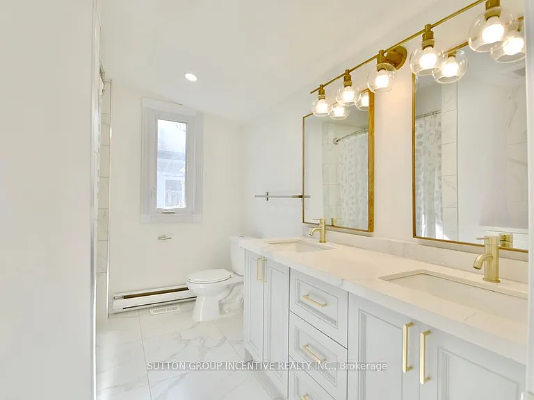 1556 Houston Ave — Photo 28