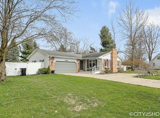 7390 20th Ave, Jenison, MI 49428