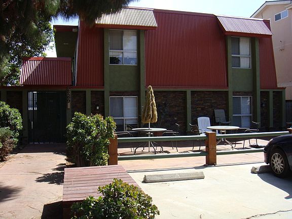 3rd image of 2269 Felspar St