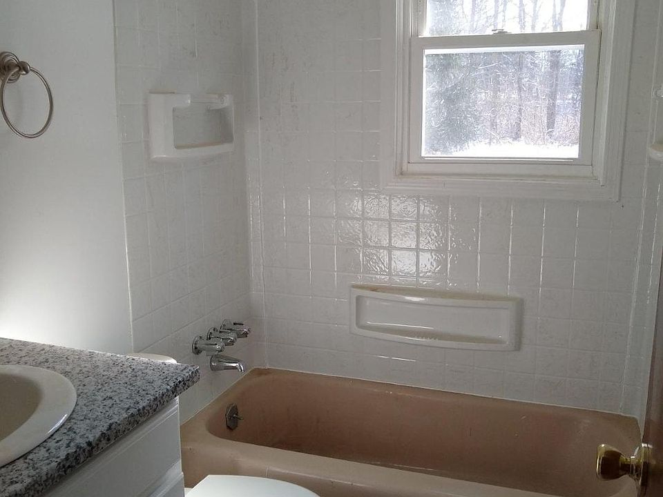 2nd image of 1305 Baylor Ave