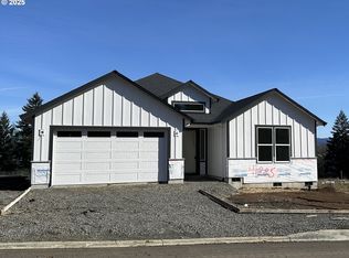 41885 Deschutes Ave, Sandy, OR