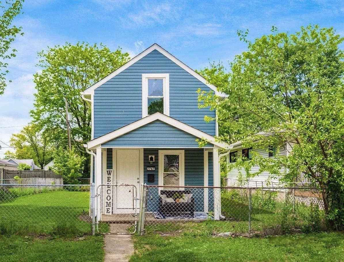 Charming Single Unit in Columbus | 2767 Hiawatha St | $1375 — Photo 1