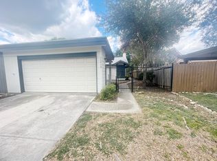11719 Country Springs St, San Antonio, TX 78249