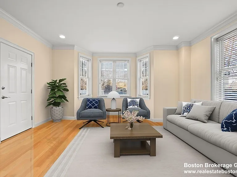 8 Howell St — Photo 6