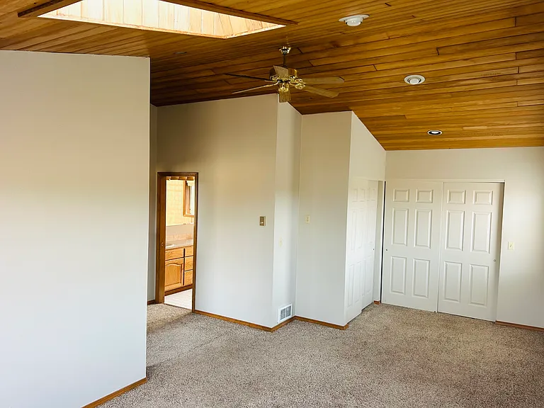 21818 Bulson Rd — Photo 11