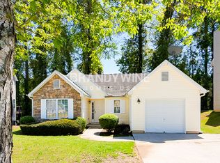4907 Larkspur Ln, Atlanta, GA 30349