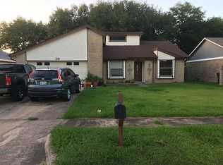 39 Ranch House Loop, Angleton, TX 77515