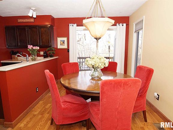 4th image of 6006 N Inwood Pl
