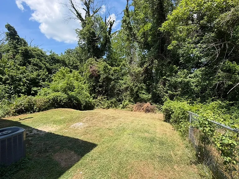 813 Ridge St — Photo 30