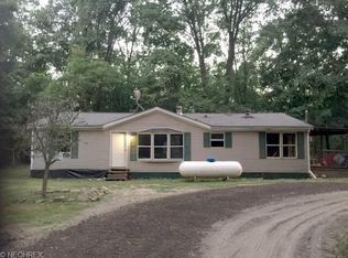 16786 Roses Run Rd, Salineville, OH 43945