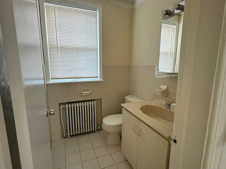 107 Poplar St #1 — Photo 8