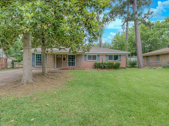 2nd image of 2513 Dundee Cir