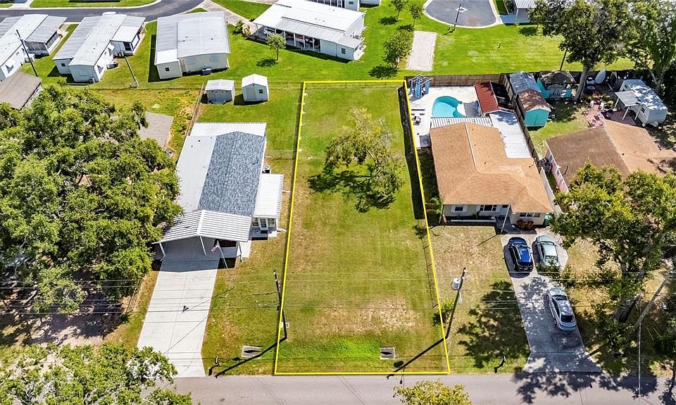 1st image of 69th St N Lot 440