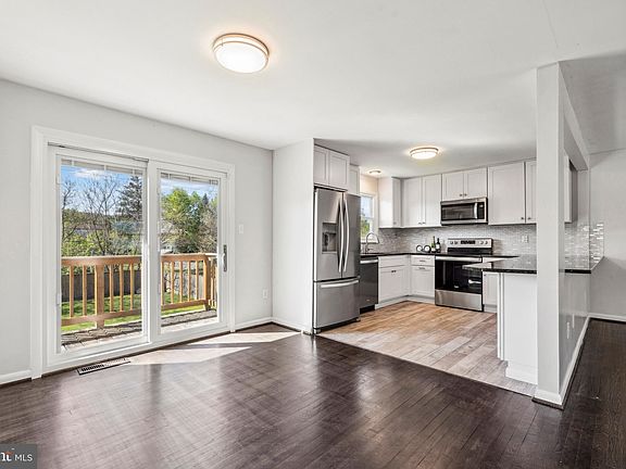 2nd image of 19 Victor Dr
