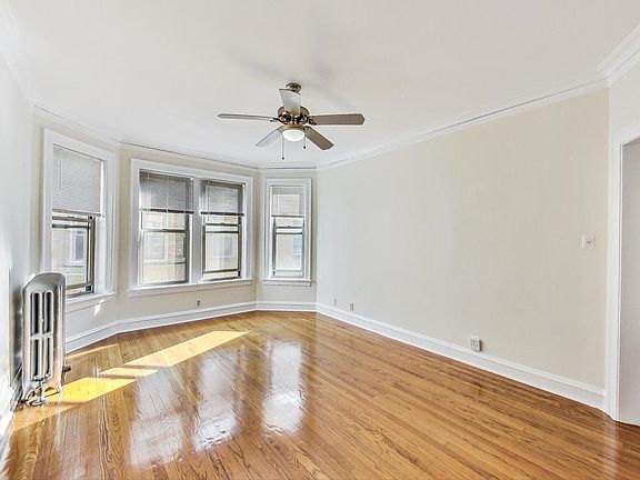 5th image of 5452 S Cornell Ave APT 2E