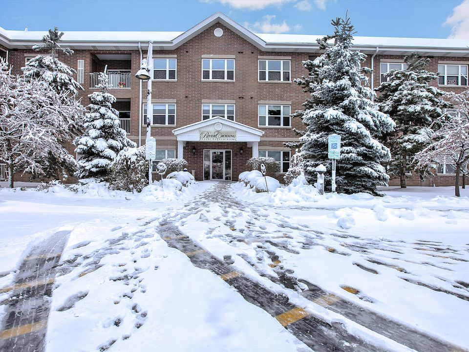 1st image of 10 N Gilbert St APT 216