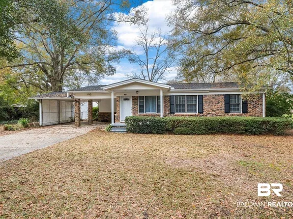 107 Robbie Ln, Saraland, AL 36571