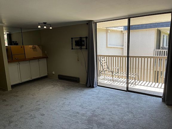 3rd image of 7354 Shelter Creek Ln